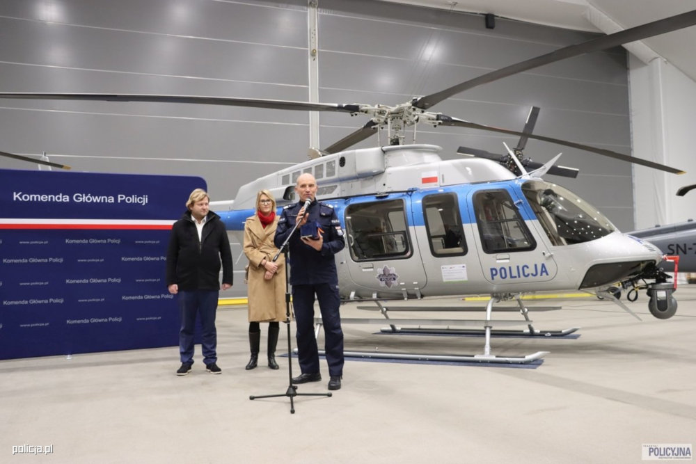 Policyjne śmigłowce Bell-407GXI już w Polsce - Foto: Krzysztof Chrzanowski, BKS KGP