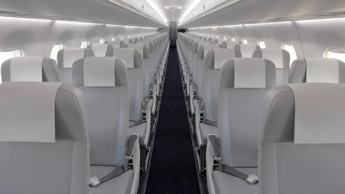 Odnowiona kabina Embraera z Finnair - Foto: Finnair