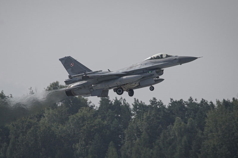 Jutro cztery F-16 lecą na Islandię w ramach misji PKW Islandiať. - Foto: Michał Niwicz