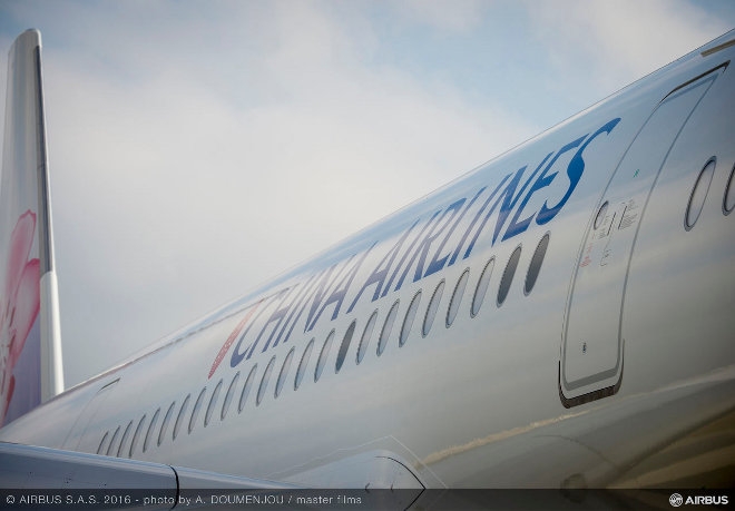 Airbus podpisał porozumienie z tajwańskimi liniami lotniczymi China Airlines w sprawie rozwoju ich kompetencji serwisowych, inżynieryjnych i szkoleniowych. - 