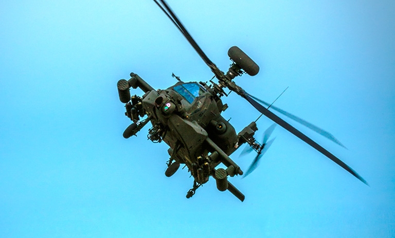 Boeing zapewni wsparcie serwisowe dla 50 śmigłowców AH-64E zakupionych przez British Army. - Foto: Boeing Press Release