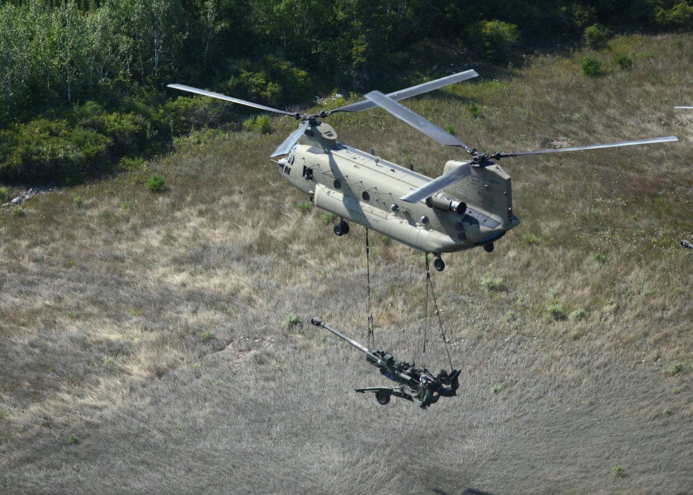 Śmigłowiec transportowy CH-47F Block I - Foto: Boeing / Fred Troilo