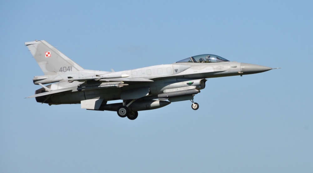 Zdjęcie ilustracyjne / F-16 - Foto: Pixabay License