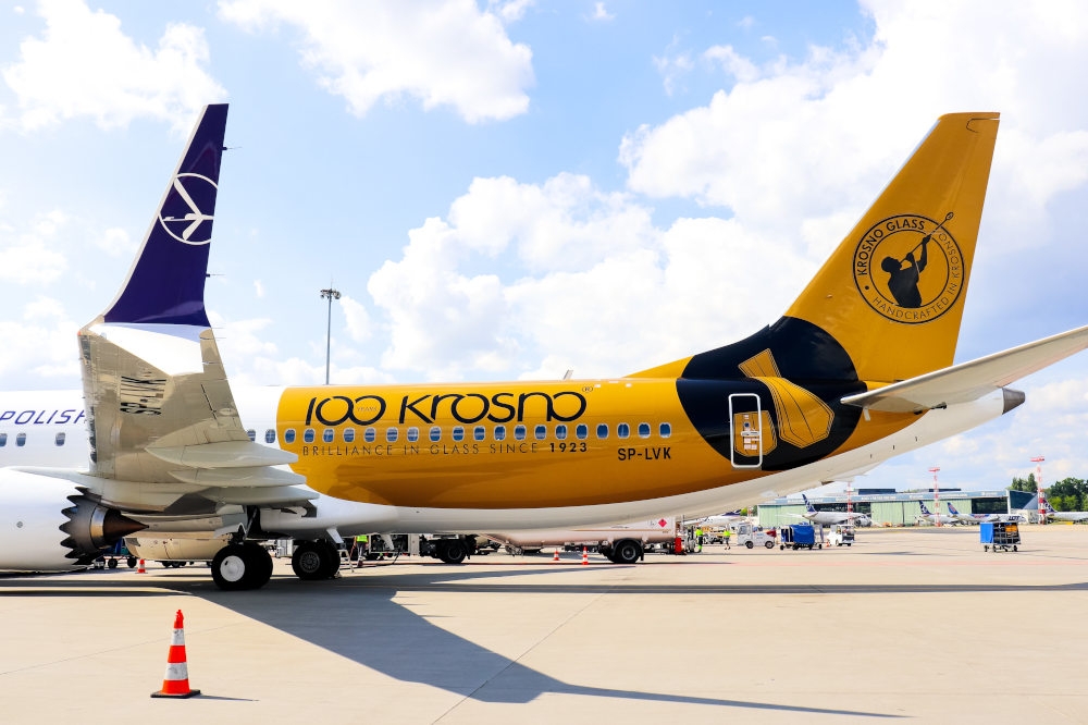 Boeing 737 MAX 8 PLL LOT z nowym malowaniem - Foto: Kamil Wrzosek / PLL LOT