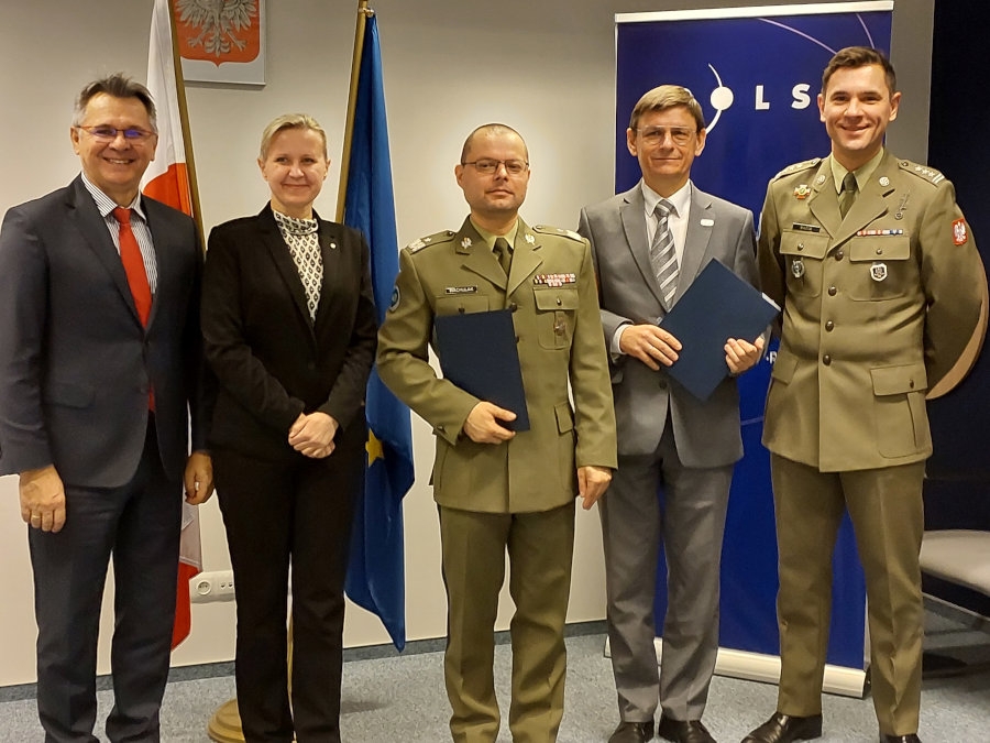 Porozumienie zawarte 1.12.2022 między POLSA a WAT. - Foto: POLSA