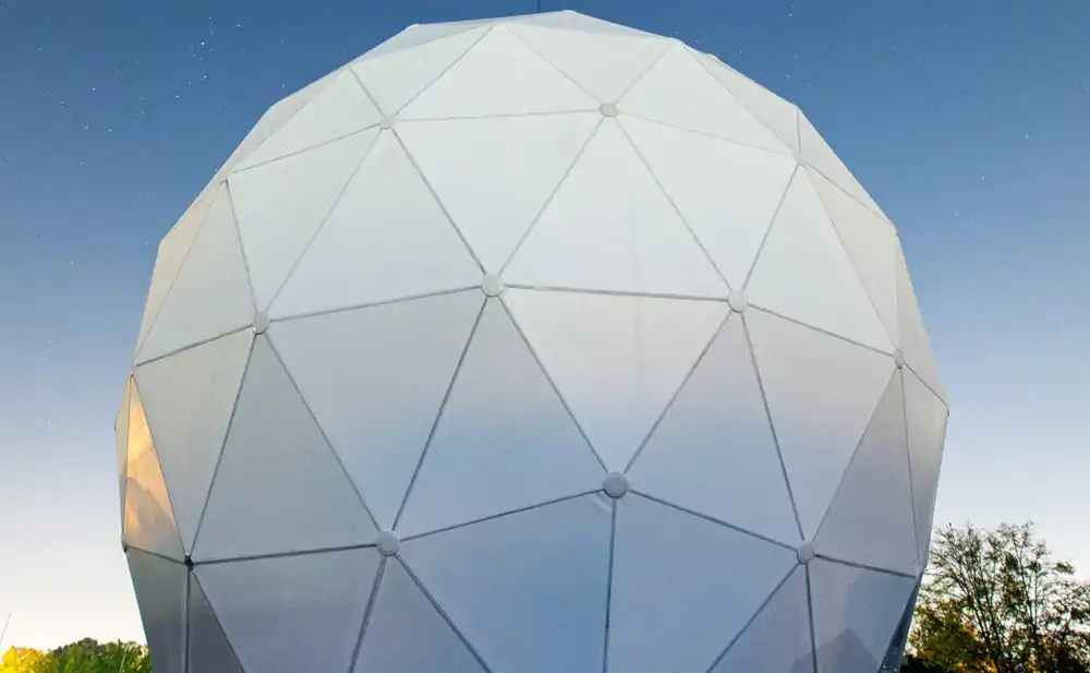 Antena Centrum Kontroli Misji Satelitarnych