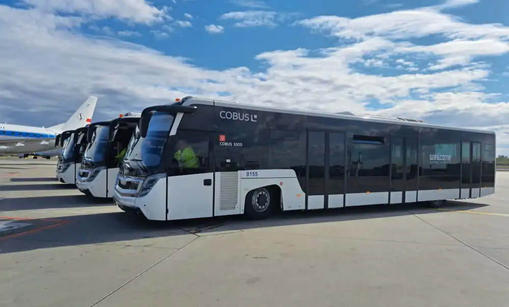 Modernizacja floty WELCOME – dostawa komfortowych COBUS 3000