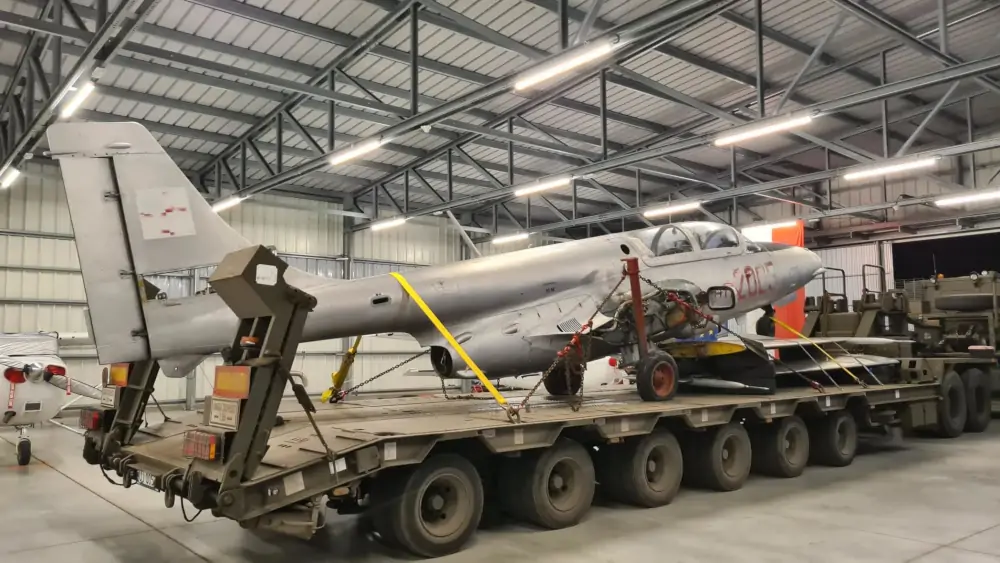 TS-11 Iskra w Kąkolewie TS-11 Iskra w Kąkolewie