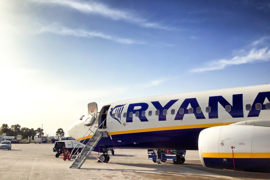 Samolot B737 linii lotniczych Ryanair / Zdjęcie ilustracyjne - Foto: Pixabay License
