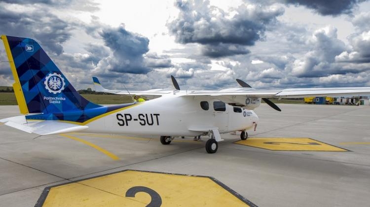 Tecnam P2006T to lekki samolot turystyczny i szkolny. - Foto: Politechnika Śląska