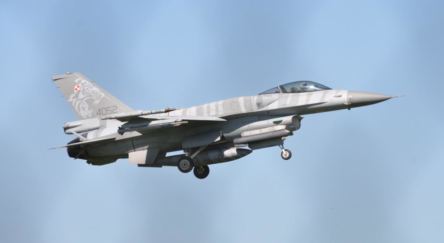 Zdjęcie ilustracyjne - F-16 Tiger Demo Team - Foto: Pixabay License