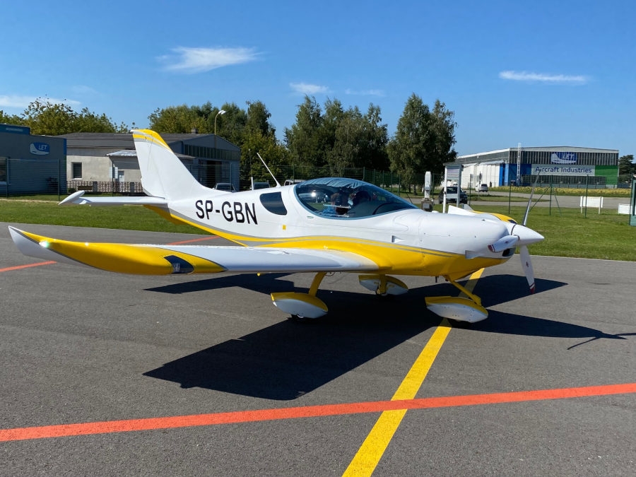 Nowy samolot PS-28N Cruiser dla Ventum Air Flight Academy. - Foto: GB Aircraft