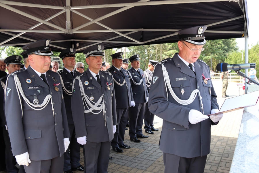 Zmiana na stanowisku dowódcy 41.BLSz. - Foto: Urszula Krzemińska / 4.SLSz