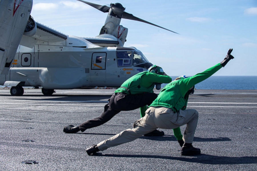 V-22 Osprey na pokładzie lotniskowca. - Foto: Boeing