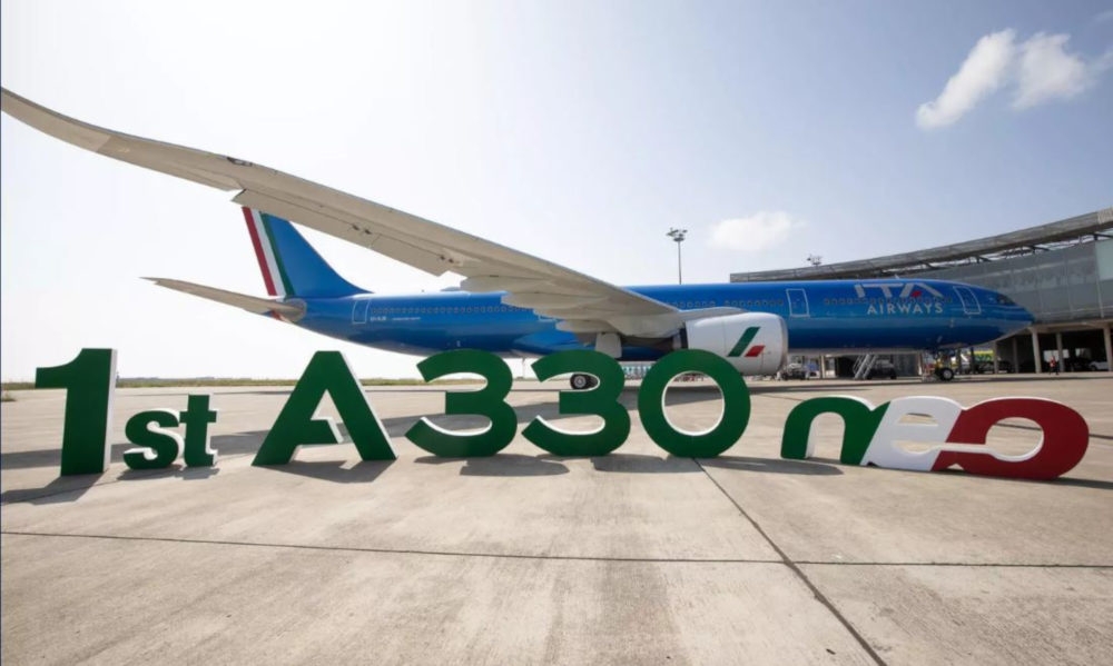 ITA Airways odbierają pierwszy z zamówionych A330neo - Foto: Airbus
