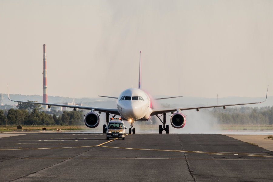 Pierwszy rejs Wizzair z Jasionki do Oslo. - Foto: Port Lotniczy Rzeszów Jasionka