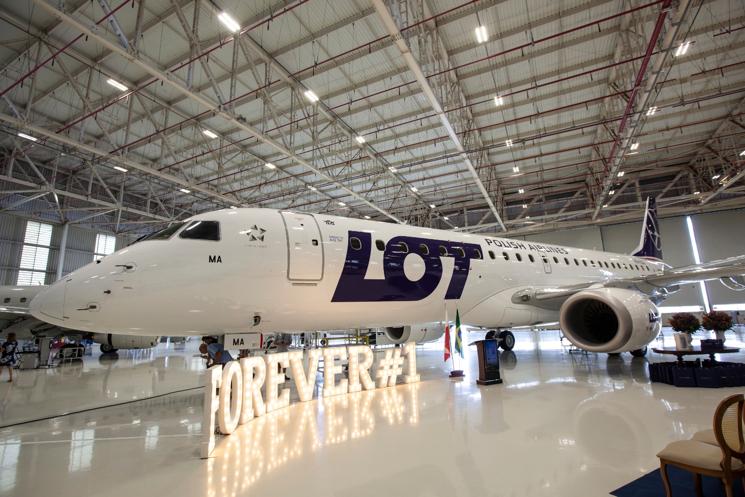 Odbiór pierwszego E190 w Brazylii. Fot. Michał Zawada - 