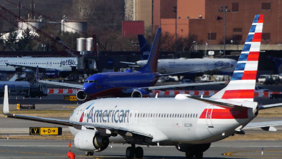 piloci potrzebni od zaraz, american airlines